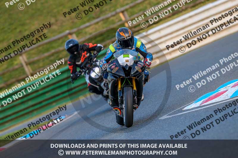PJM Wedding Photography;enduro digital images;event digital images;eventdigitalimages;mallory park;mallory park photographs;mallory park trackday;mallory park trackday photographs;no limits trackdays;peter wileman photography;racing digital images;trackday digital images;trackday photos